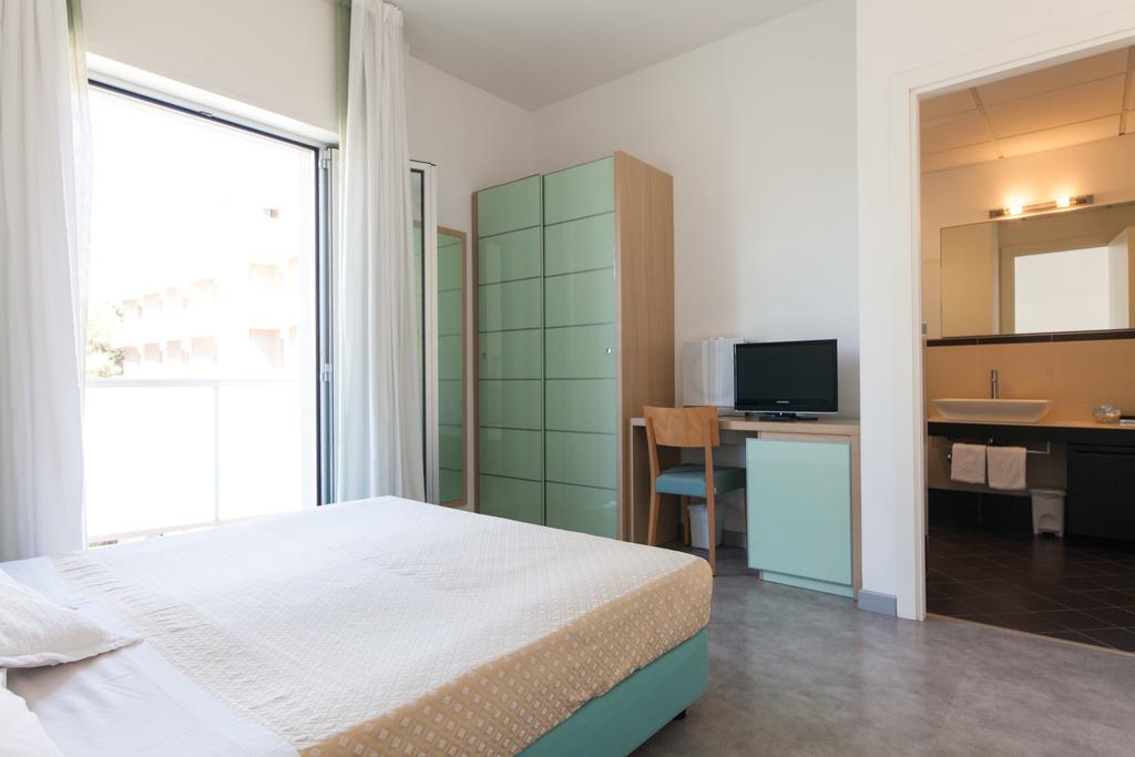 Hotel Sahara Milano Marittima Habitación foto